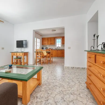 Marysol 6 Terrace With Sea Views, Close To The Sea Apartment