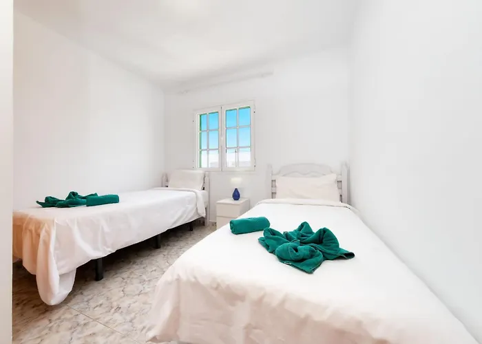 Marysol 6 Terrace With Sea Views, Close To The Sea